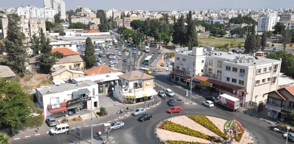 רחובות / צלם: תמר מצפי